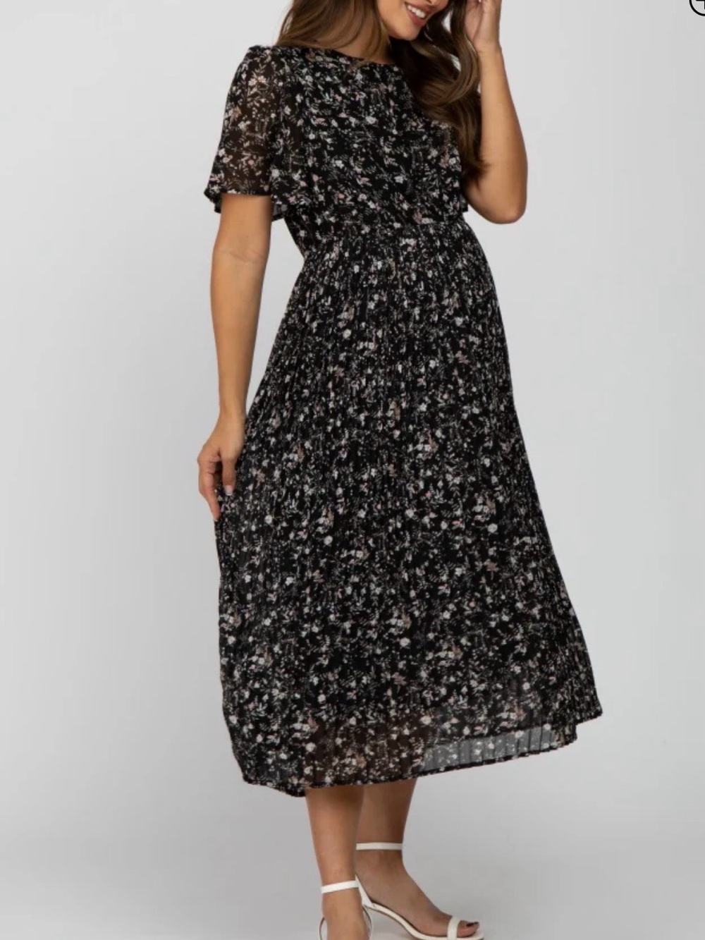 Black Floral Pleated Short Sleeve Chiffon Maternity Midi Dress